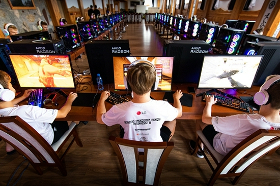 全新JRPG启发类游戏陨世之泪涅槃3月18日EA发售抢先体验